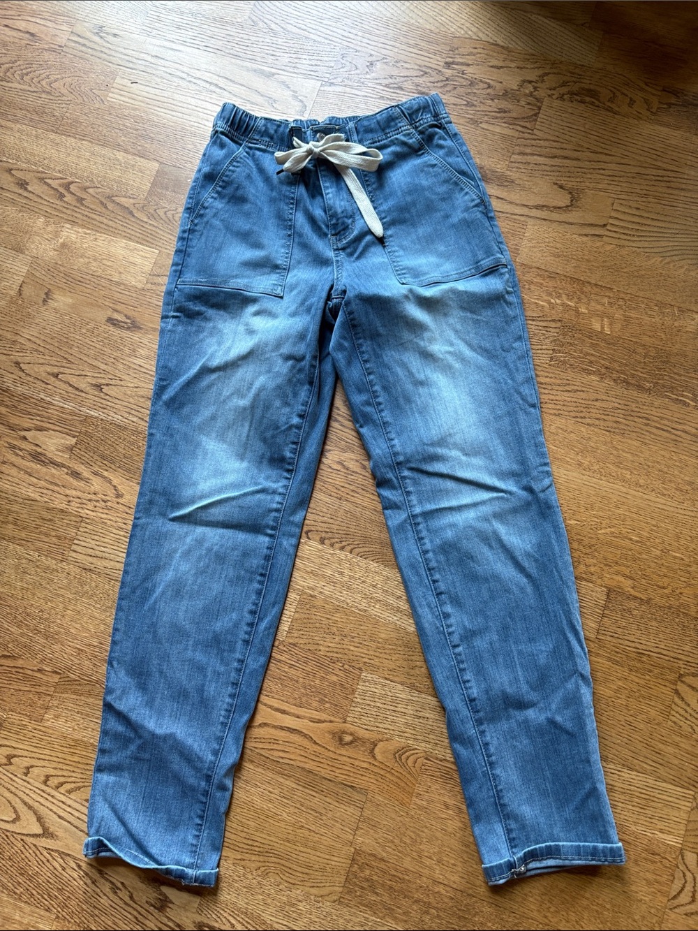 Judy Blue Light Blue jogger Drawstring Jeans